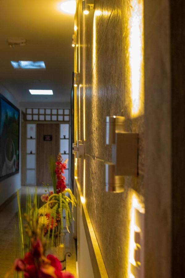 Hotel Plaza Real ซานตาโรซา เดกาบัล ภายนอก รูปภาพ
