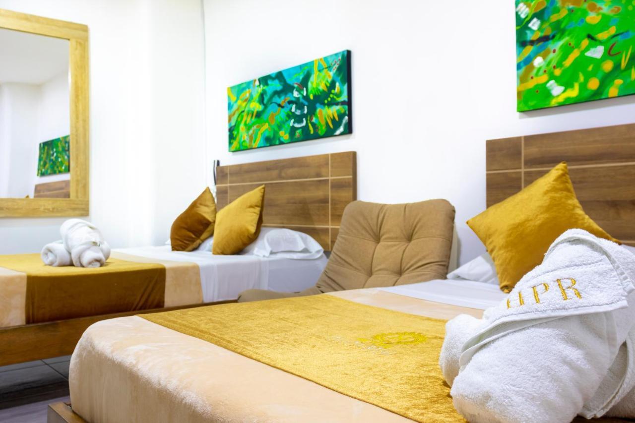 Hotel Plaza Real ซานตาโรซา เดกาบัล ภายนอก รูปภาพ